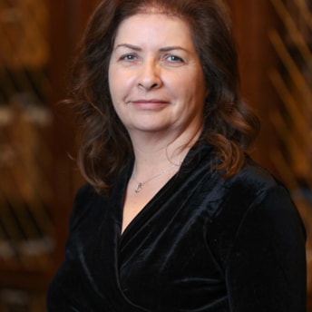 Headshot of Siobhan Creaton